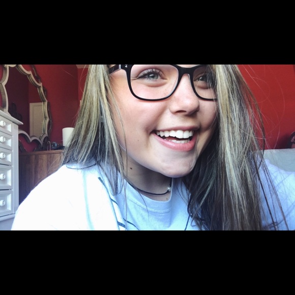 Meet your Posher, Payton - Picture 6 of 6